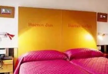 **  Colors Hotel Barcelona Spain