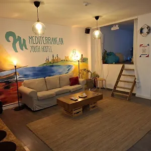  Albergue Mediterranean